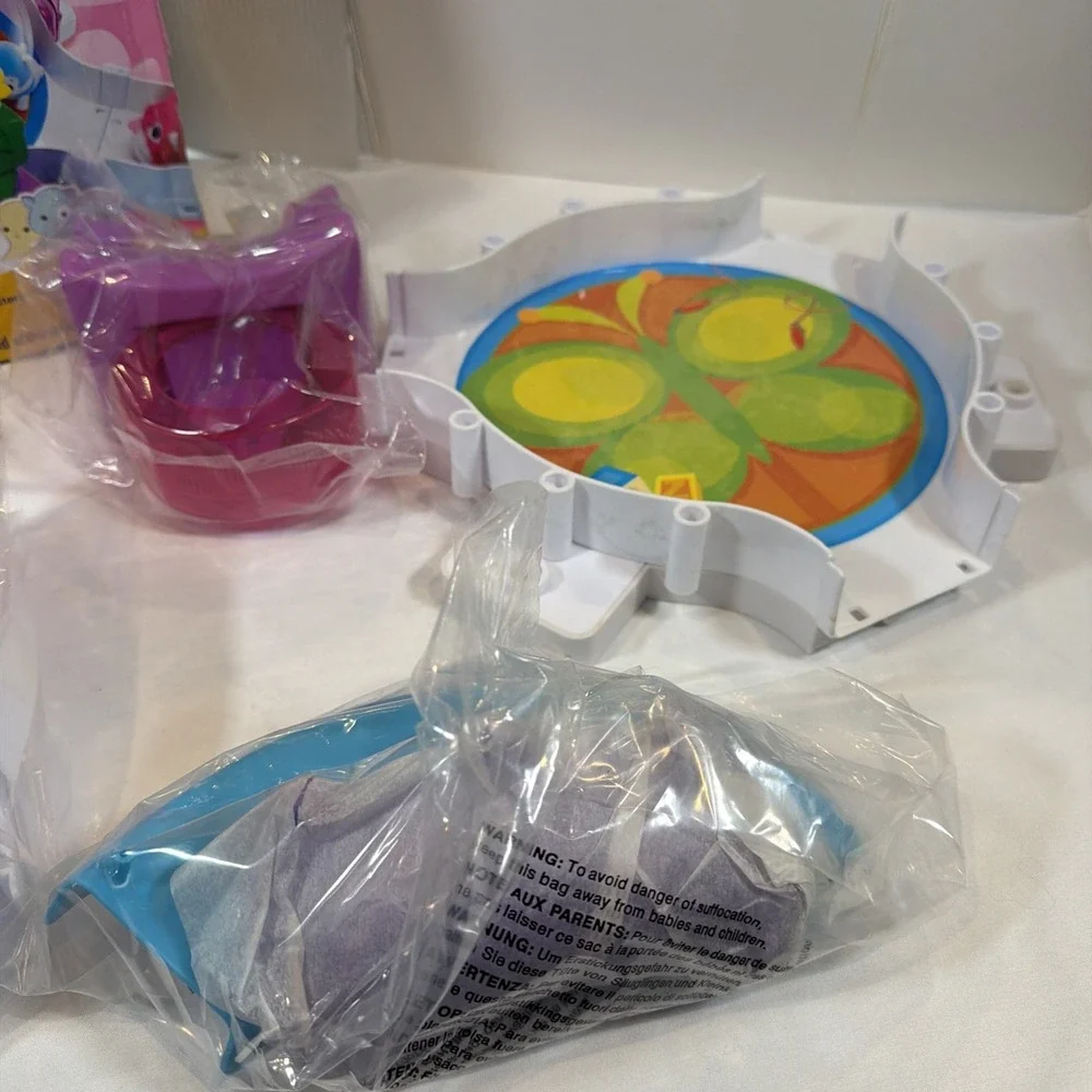 Zhu Zhu‎ Babies Tiny-Tots Baby Gym – NEW + 1 Hamster – Box Damaged